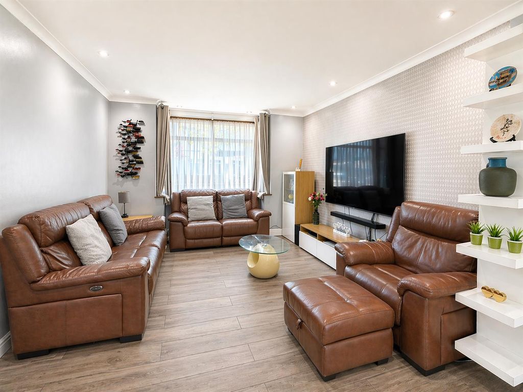 Property photo 3 of 15 Reception Room