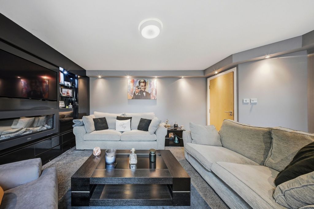 Additional image 7 of 2 bed flat for saleSlate Wharf, Ship Canal House M15
