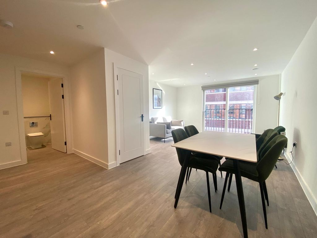 Property photo 2 of 9 Gallery