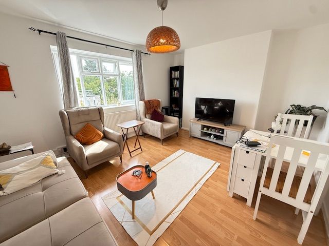 Property photo 3 of 7