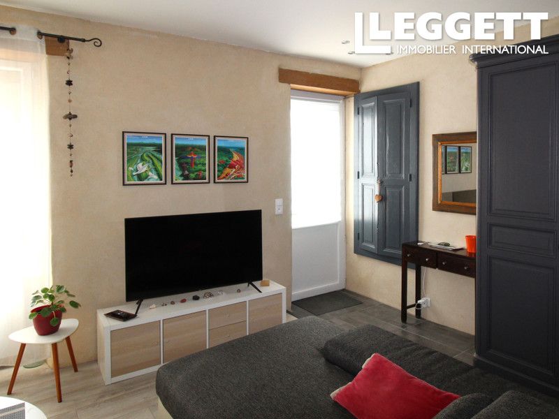 Property photo 3 of 10