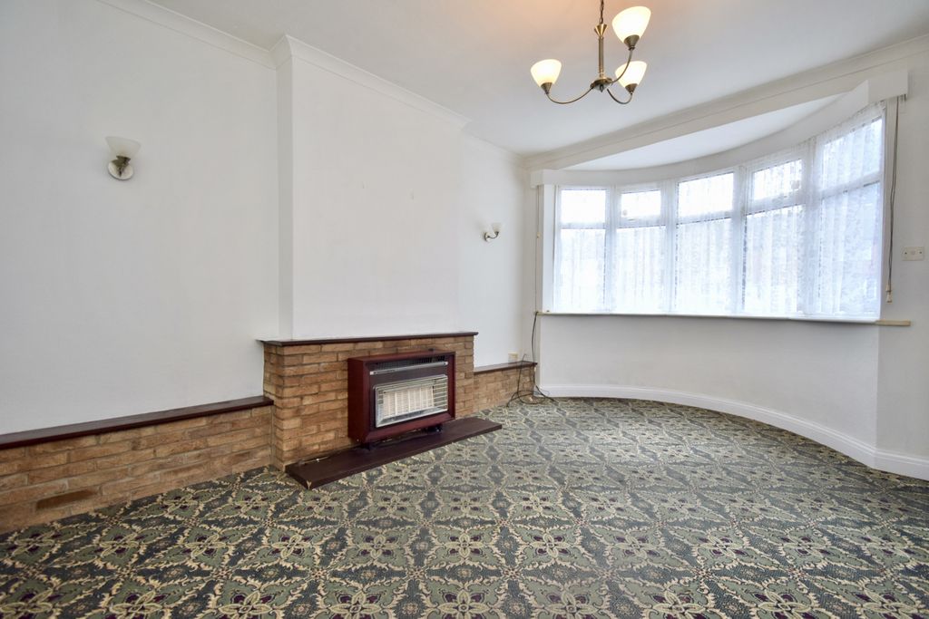 Property photo 3 of 14 Gallery