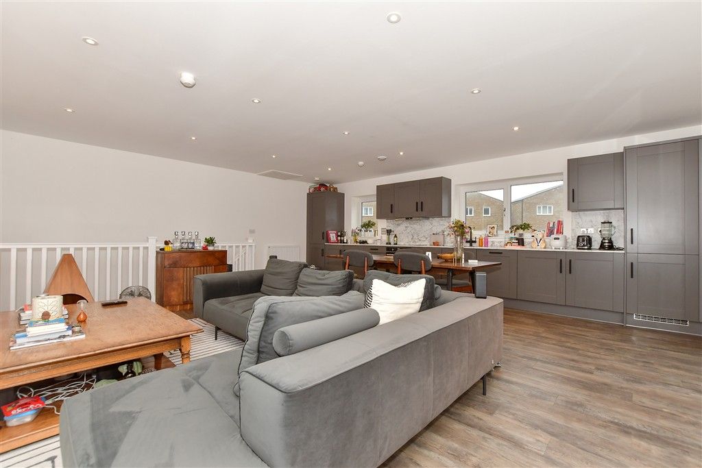 Property photo 1 of 10 Lounge/Diner/Kitchen