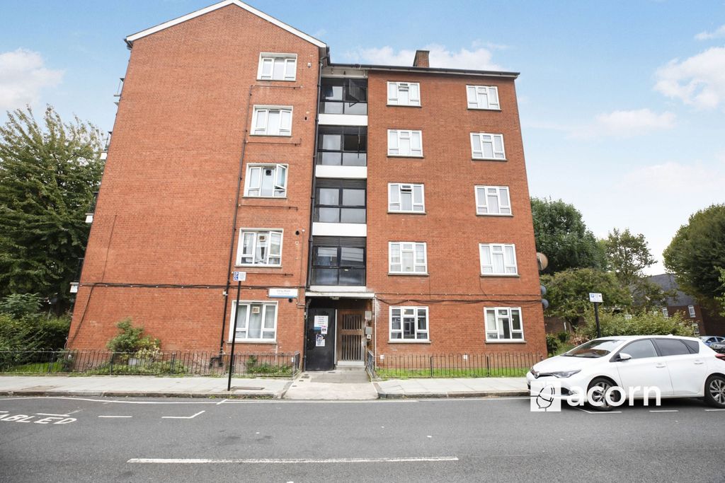 Property photo 1 of 11 0T7A4495