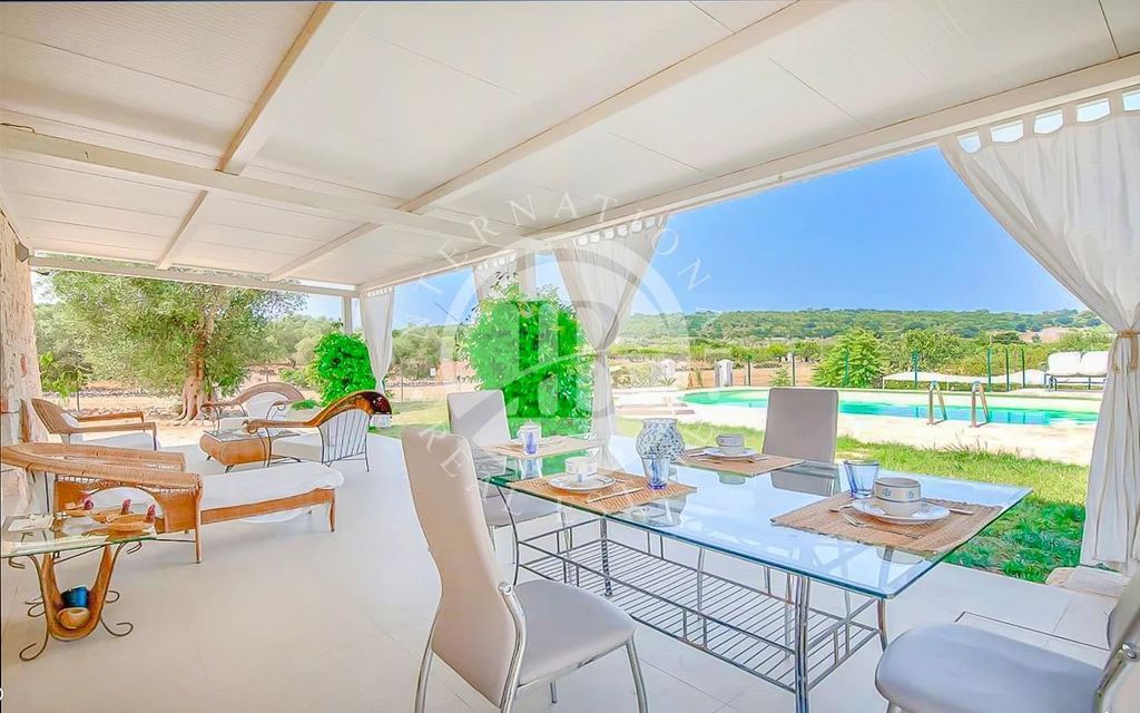 Property photo 2 of 46