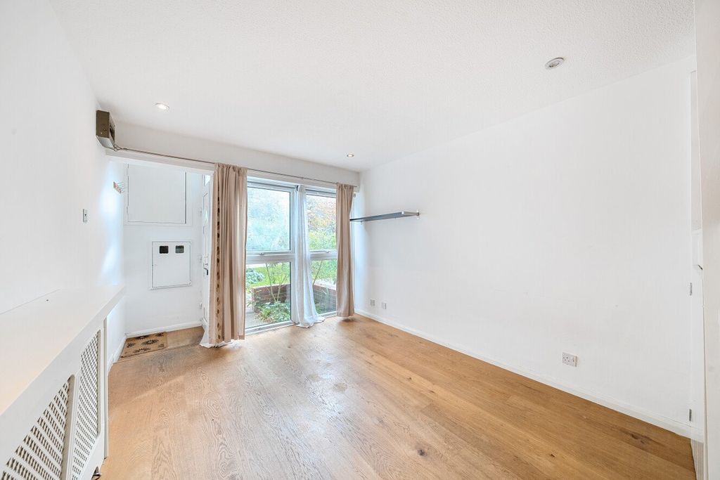 Property photo 2 of 7 Picture No. 02