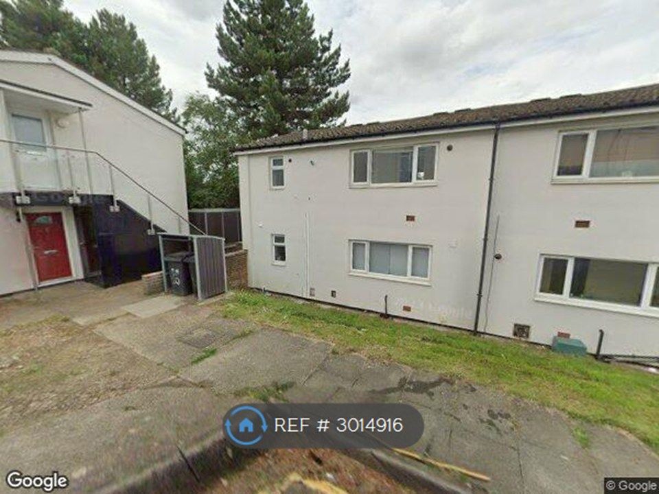 Property photo 1 of 3
