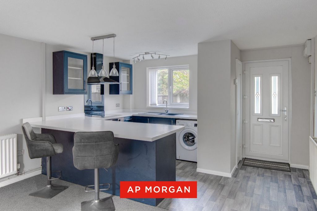 Property photo 3 of 11 Picture No. 21