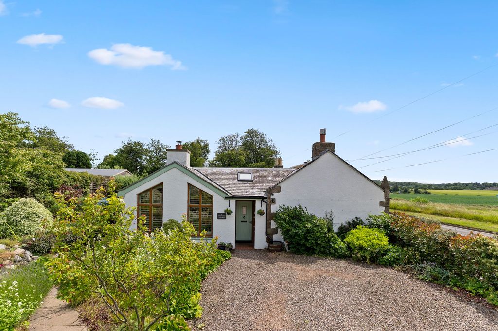 Property photo 1 of 47