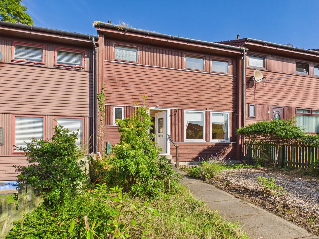 Property photo 3 of 34