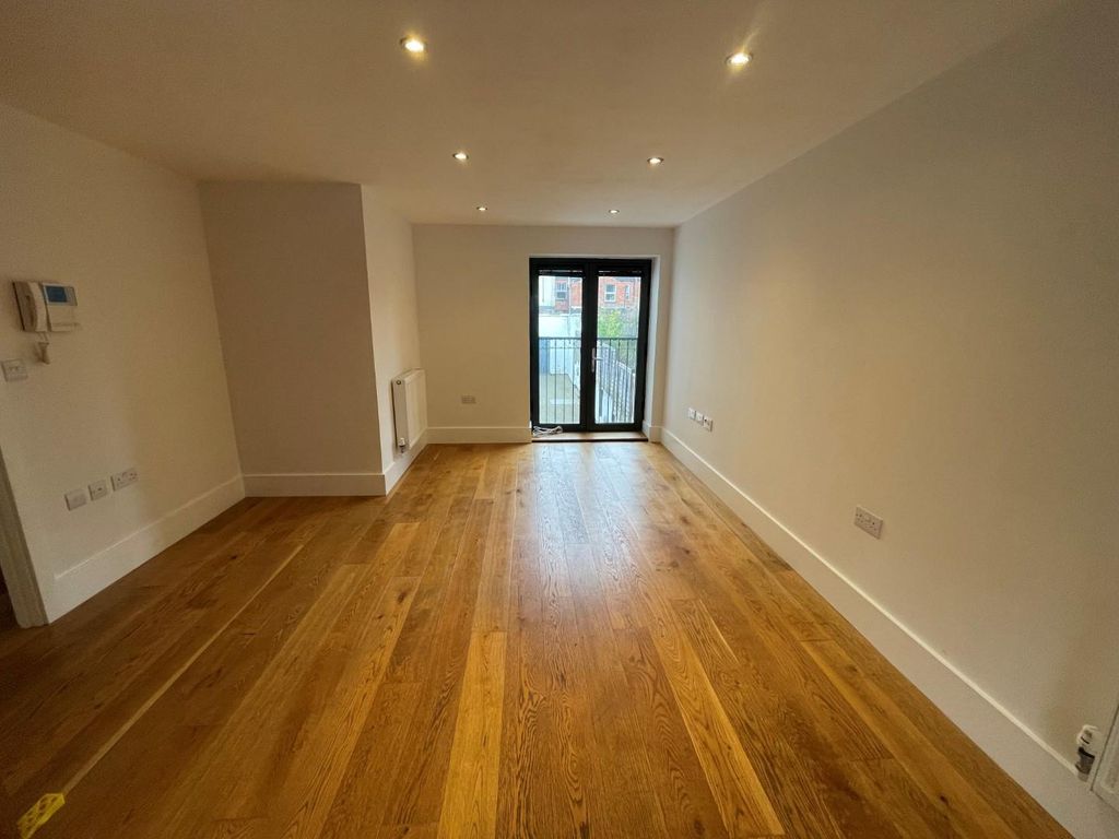 Property photo 3 of 6 6.Jpg