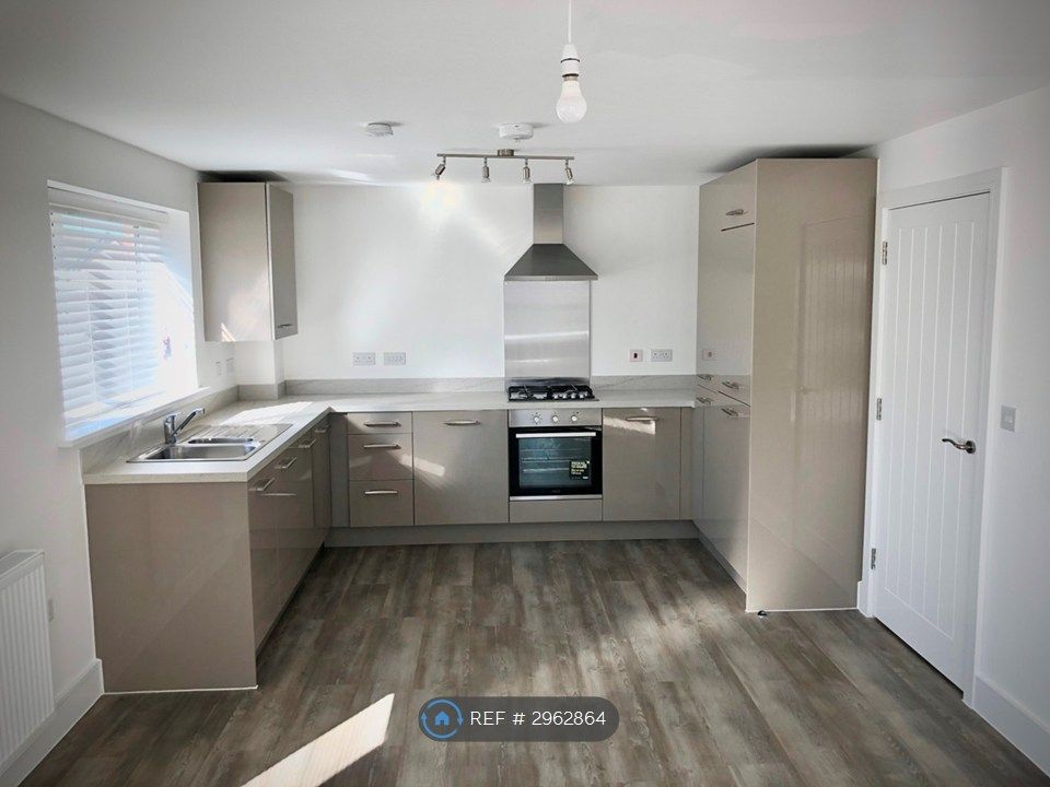 Property photo 2 of 15 Kitchen/Diner
