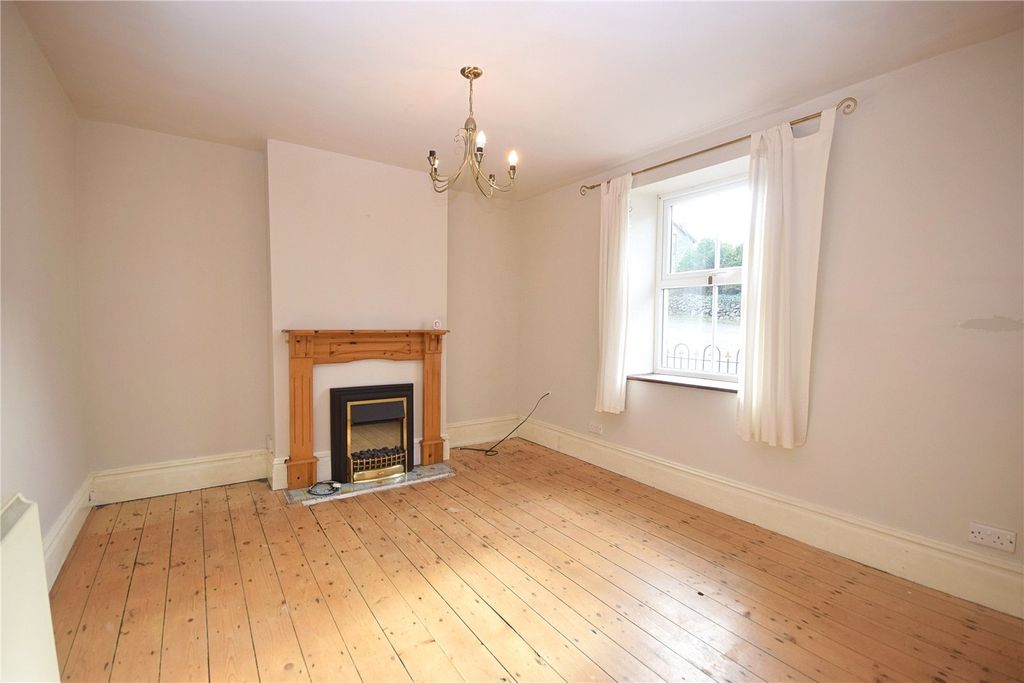 Property photo 3 of 18 Picture No. 30