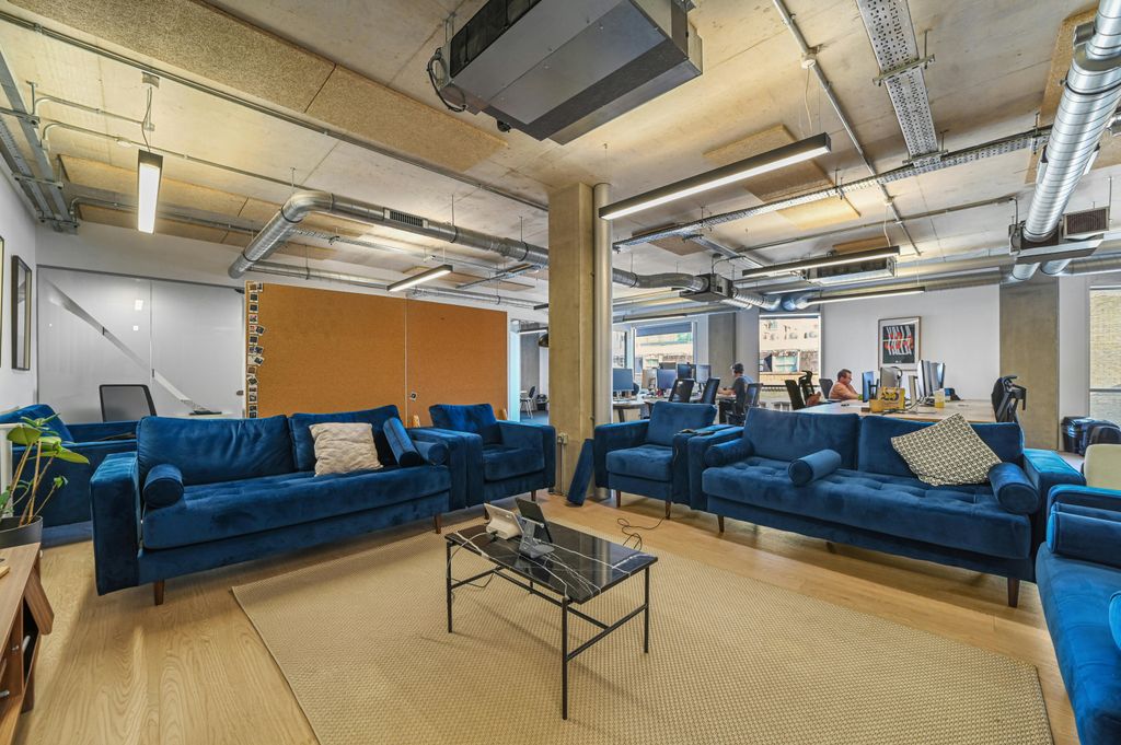 Property photo 2 of 21 MD-Bc-Cordyhouse-25.Jpg