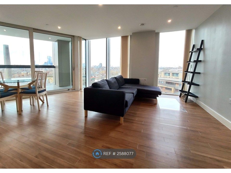 Property photo 1 of 13 Lounge &amp; Dining