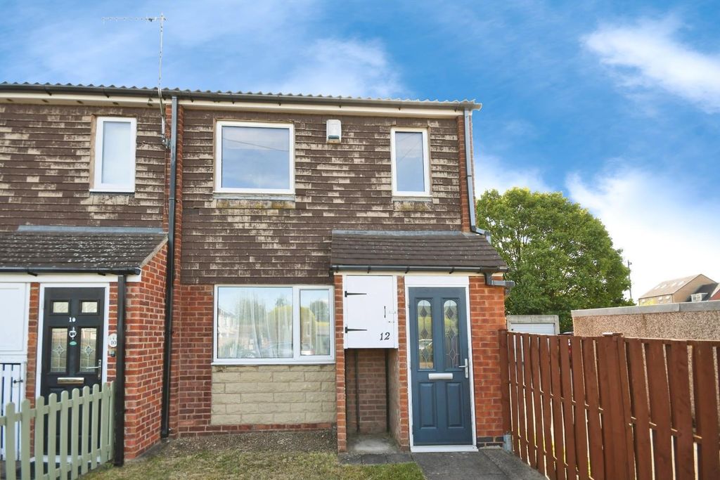 Property photo 1 of 16 Front 02.Jpg