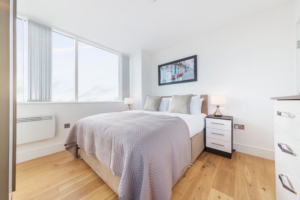 Property photo 3 of 6 Photo 1