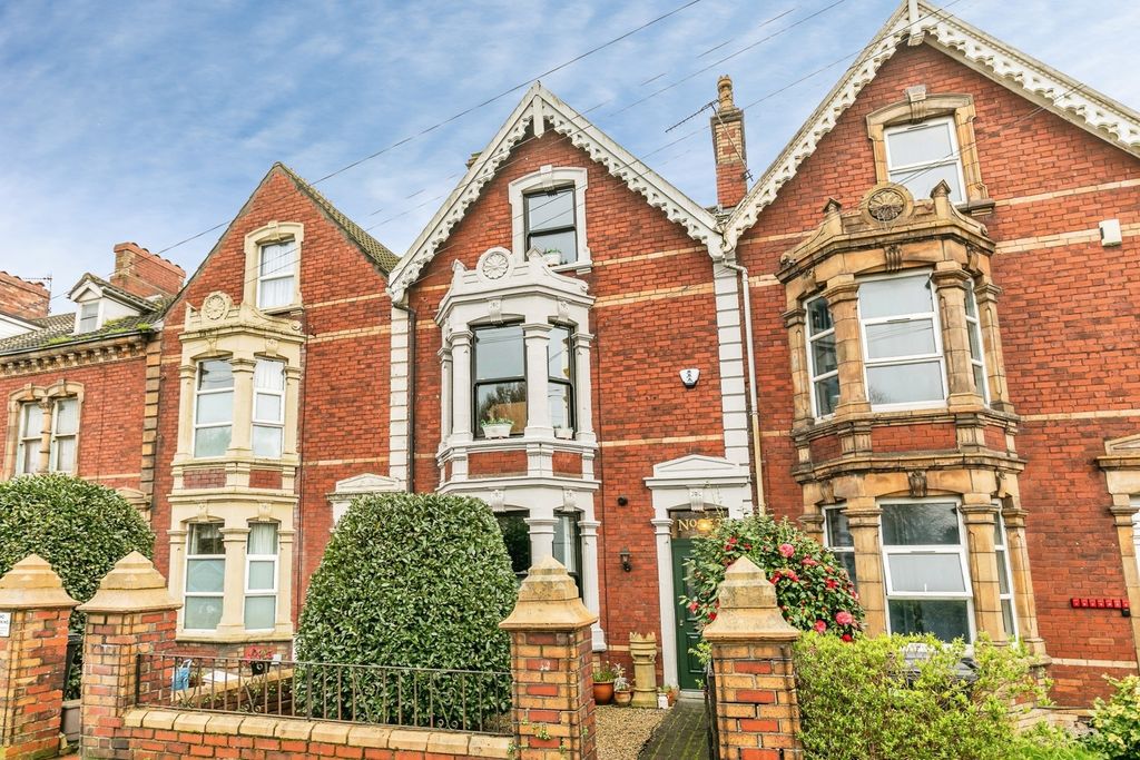 Property photo 1 of 20 Pbox-Img.Jpg