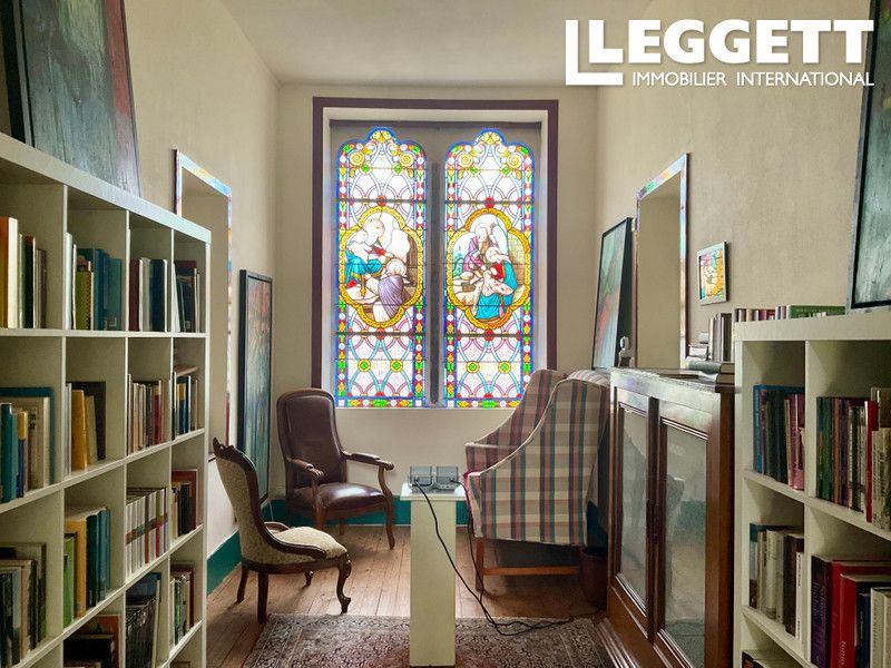 Property photo 3 of 10