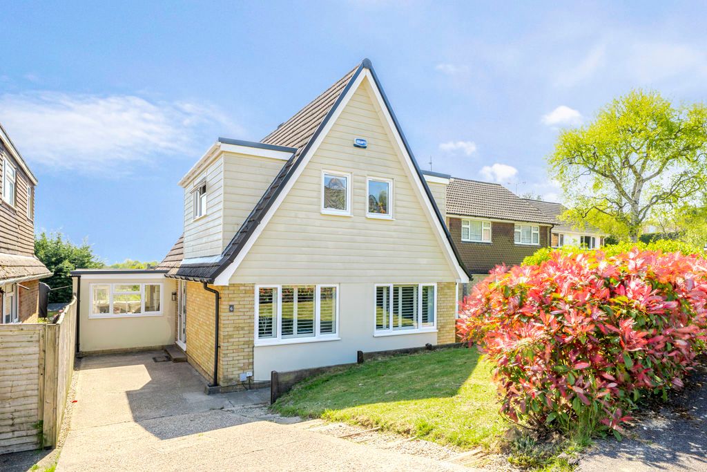 Property photo 1 of 16 Photo 1