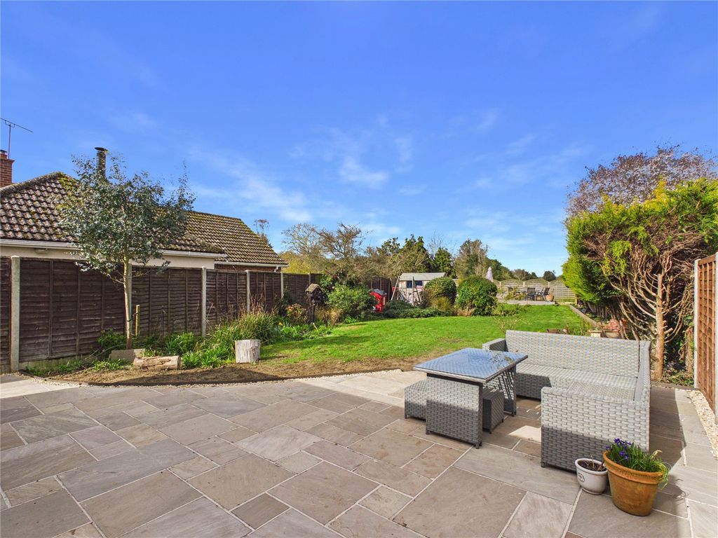 Property photo 2 of 17 Picture No. 02