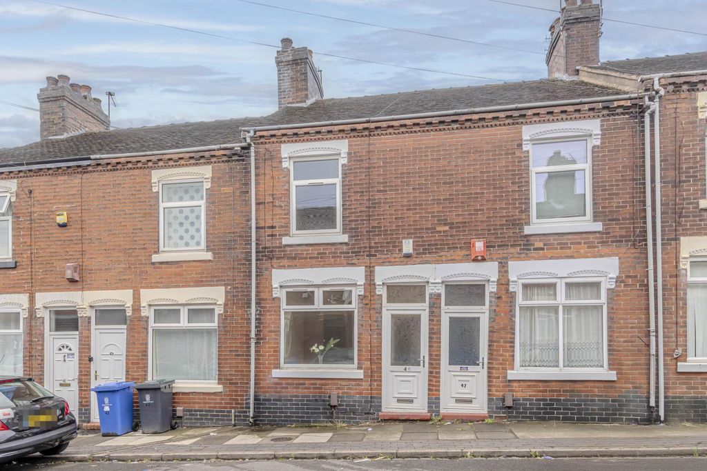 Property photo 1 of 10