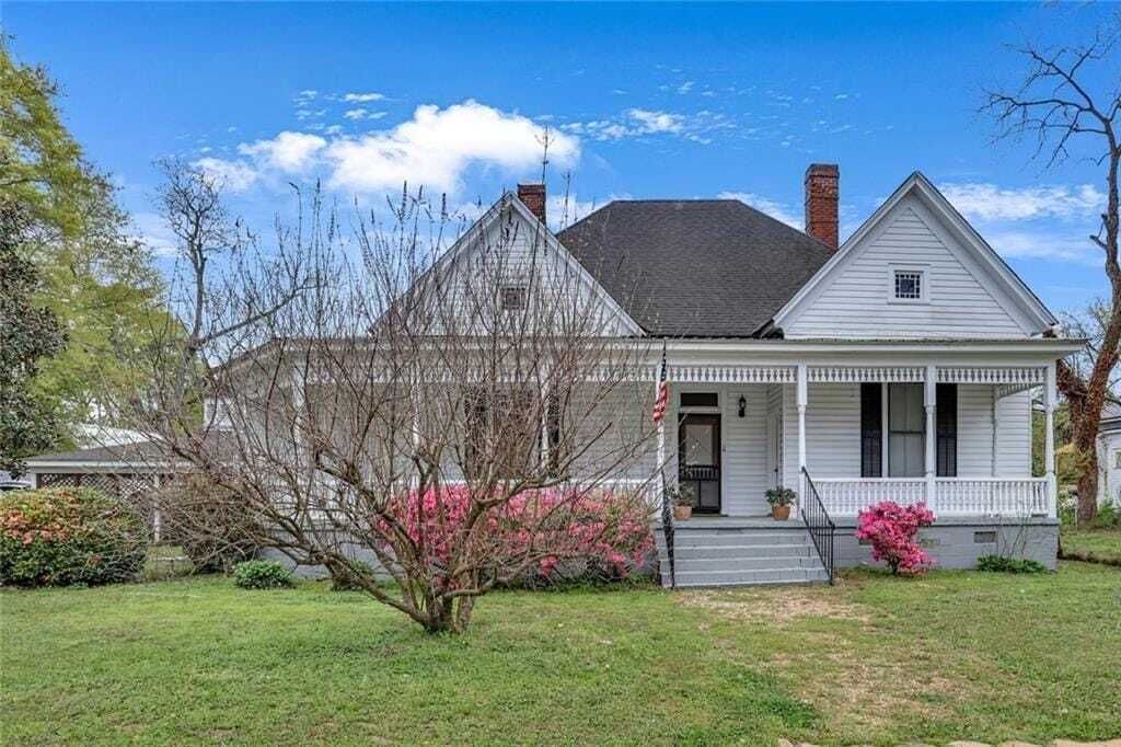 Property photo 1 of 24