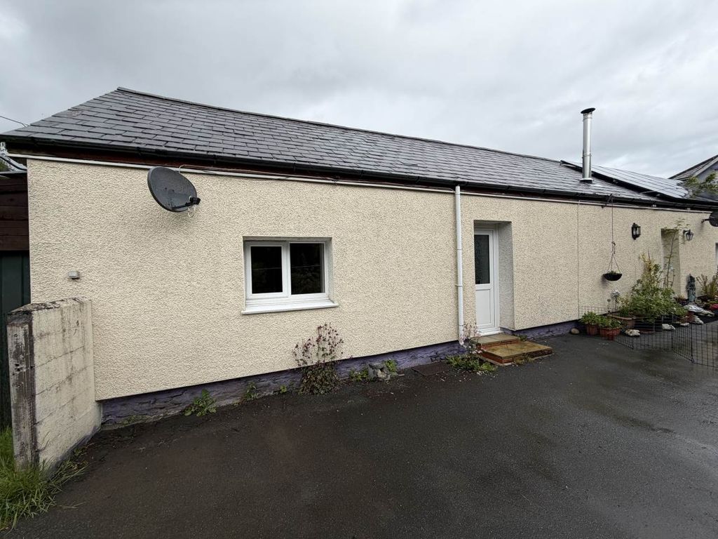 Property photo 1 of 8 Img_3706