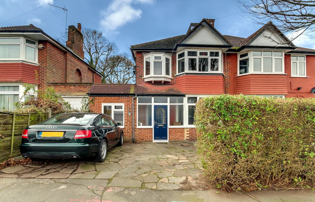 Property photo 1 of 1
