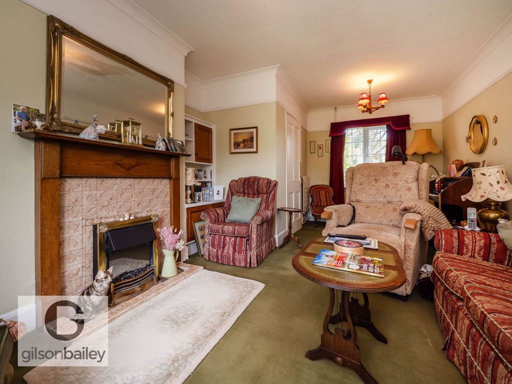 Property photo 3 of 18