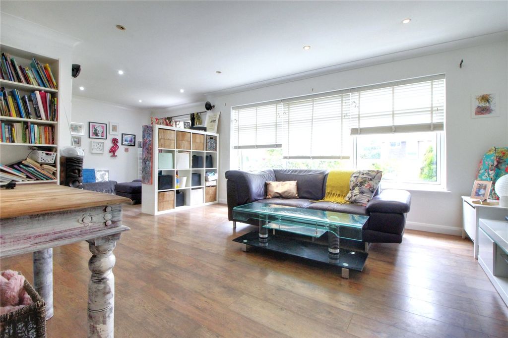 Property photo 3 of 11 Picture No. 03