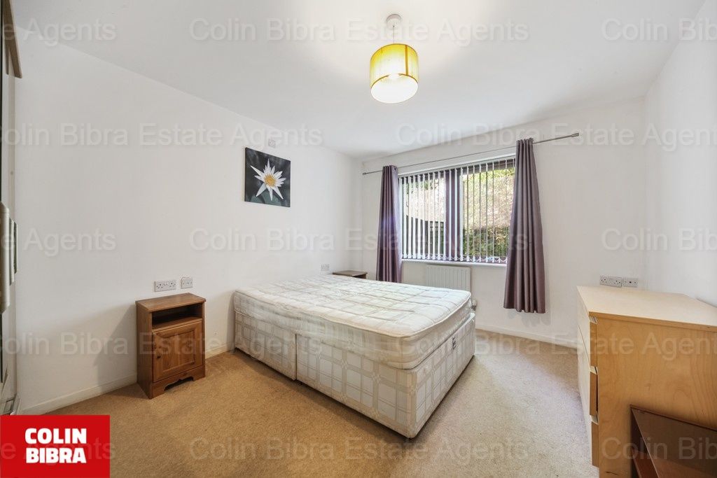 Property photo 2 of 8 Img_3198_2_Large