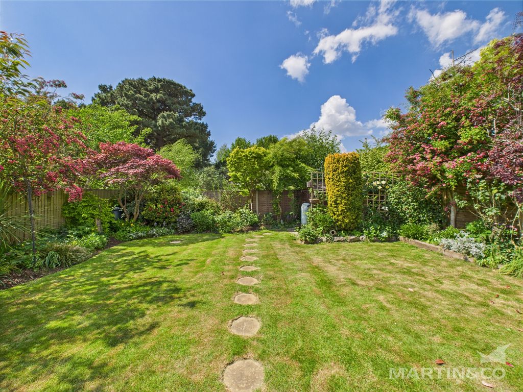 Property photo 2 of 18