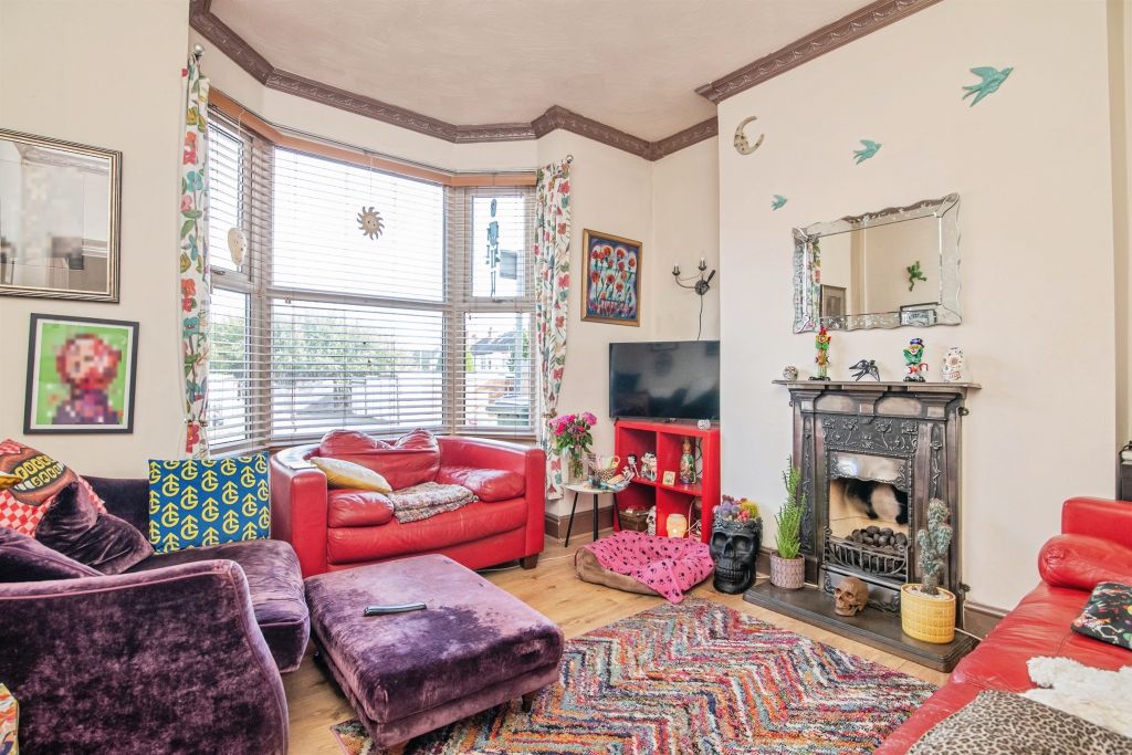 Property photo 2 of 16