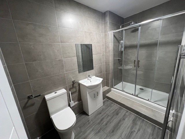 Property photo 2 of 17 Images