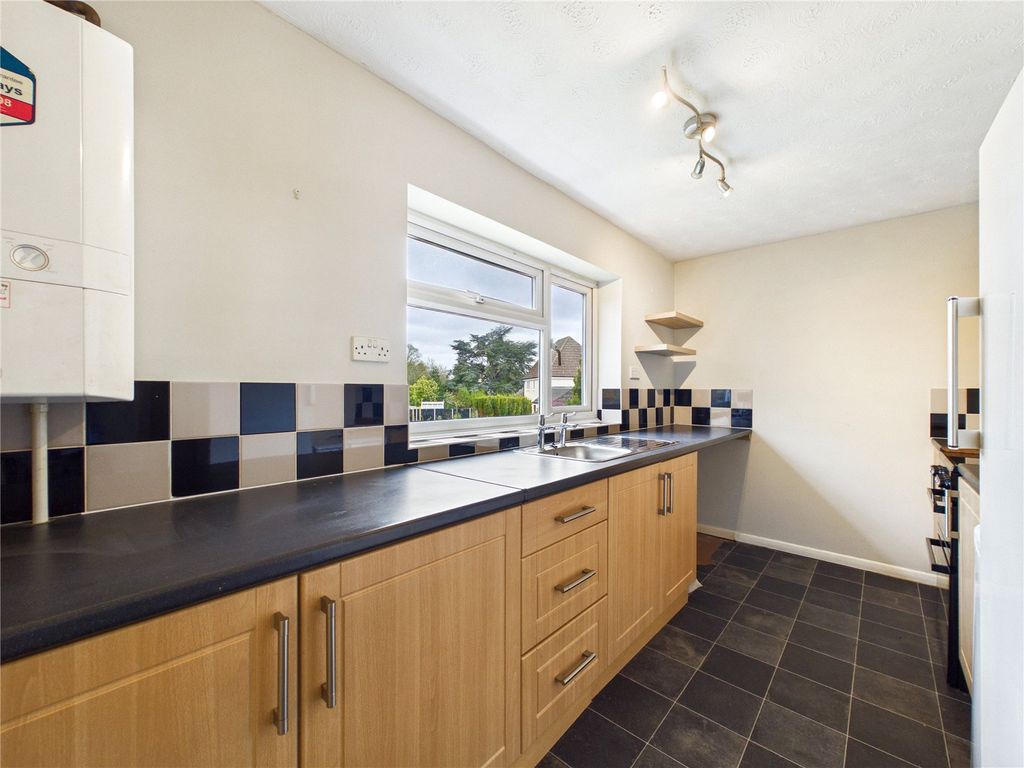 Property photo 3 of 8 Picture No. 04