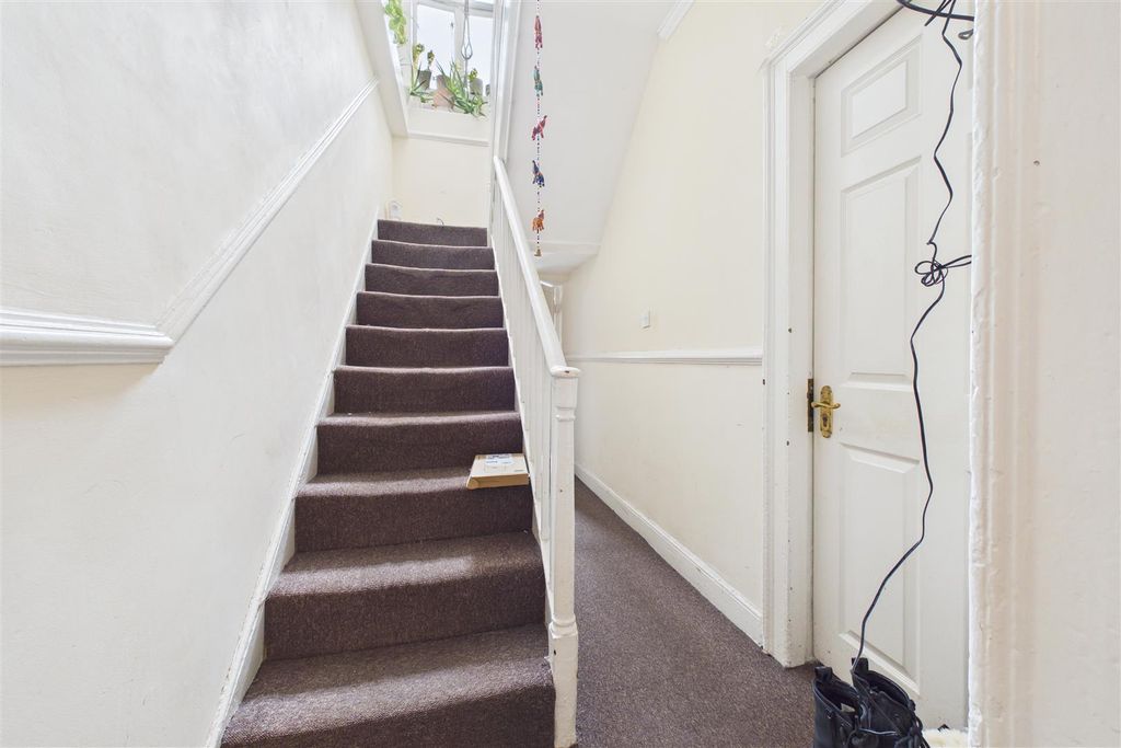 Additional image 12 of 6 bed terraced house for saleUpper Cheltenham Place, Montpelier, Bristol BS6