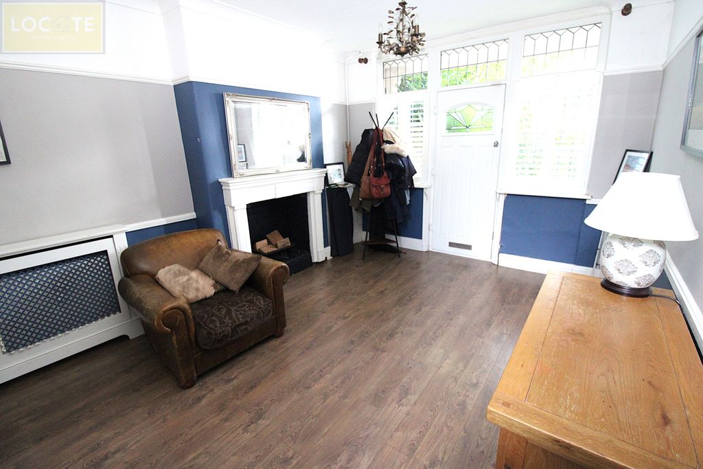 Property photo 3 of 32 Img_9484.Jpg