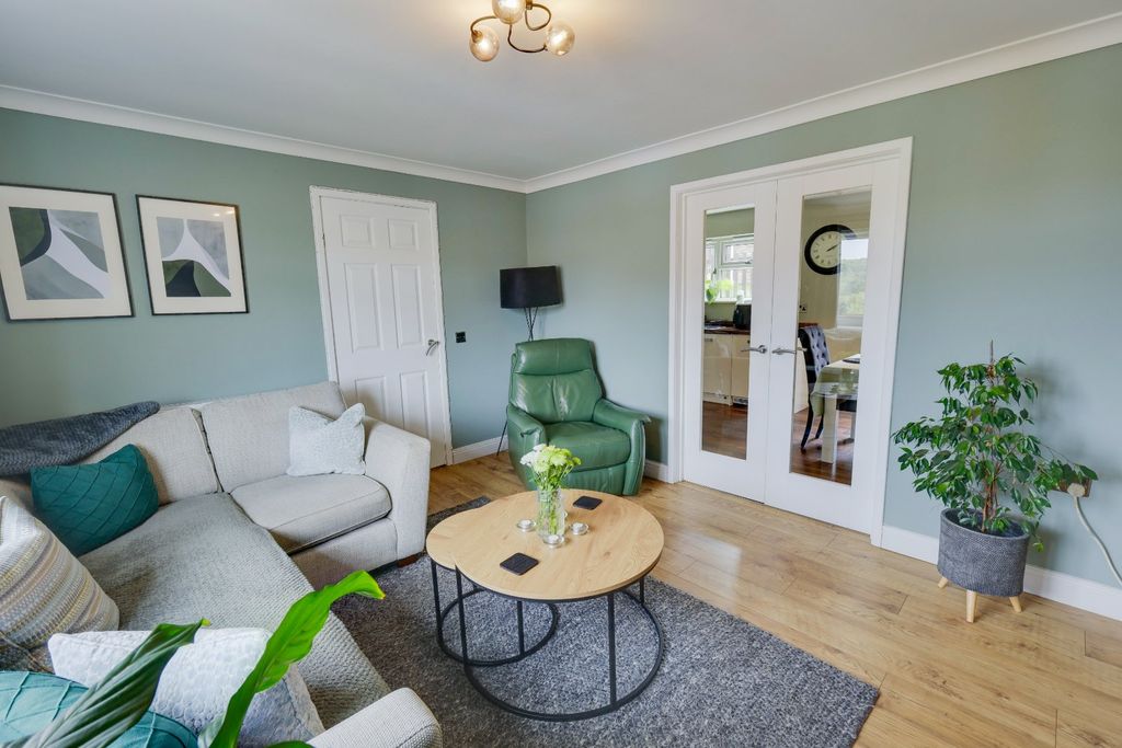 Property photo 3 of 20 Picture No. 05