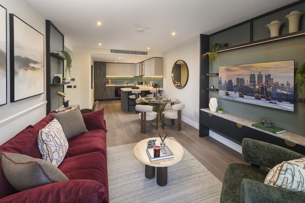 Property photo 2 of 20 Gallery