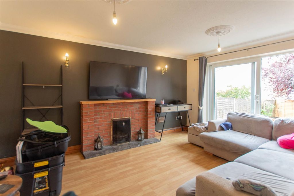 Property photo 2 of 10 Img_1213.Jpg