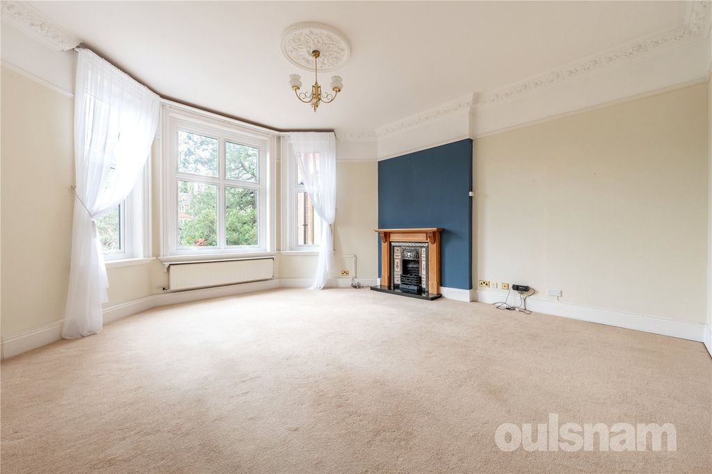 Property photo 2 of 26 Picture No. 32