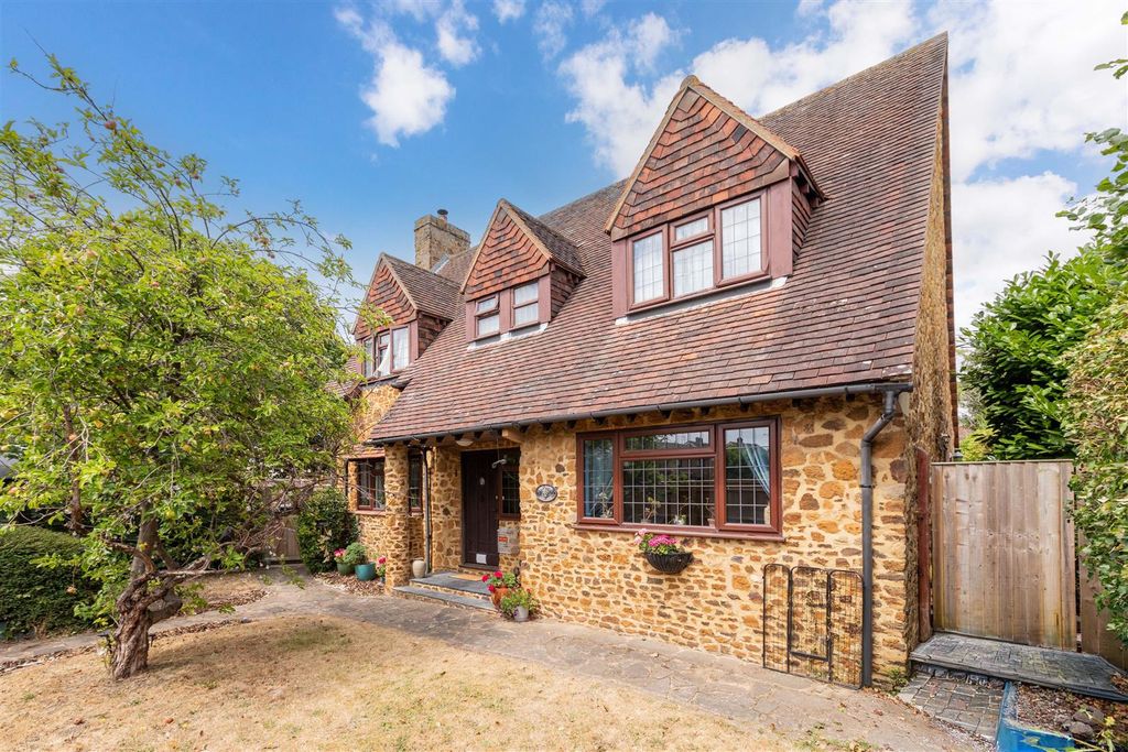 Property photo 1 of 24