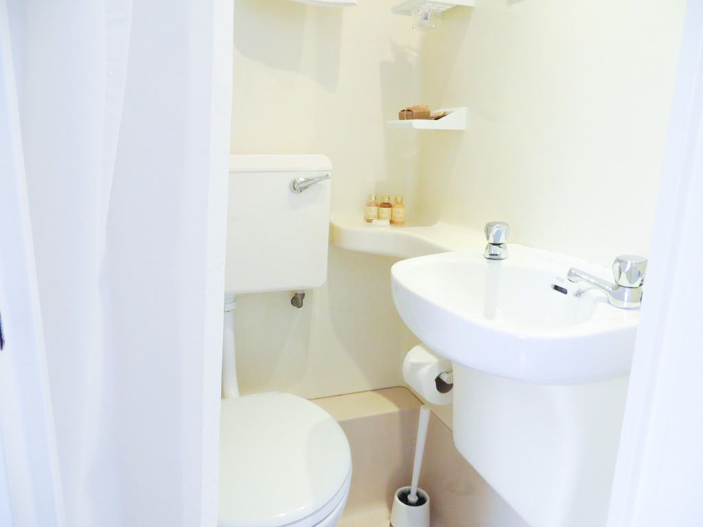 Property photo 3 of 5 Gallery