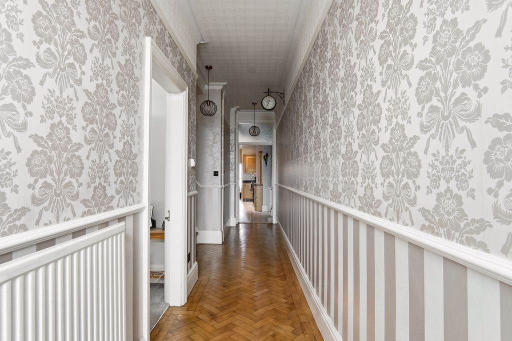 Property photo 2 of 33 Hallway