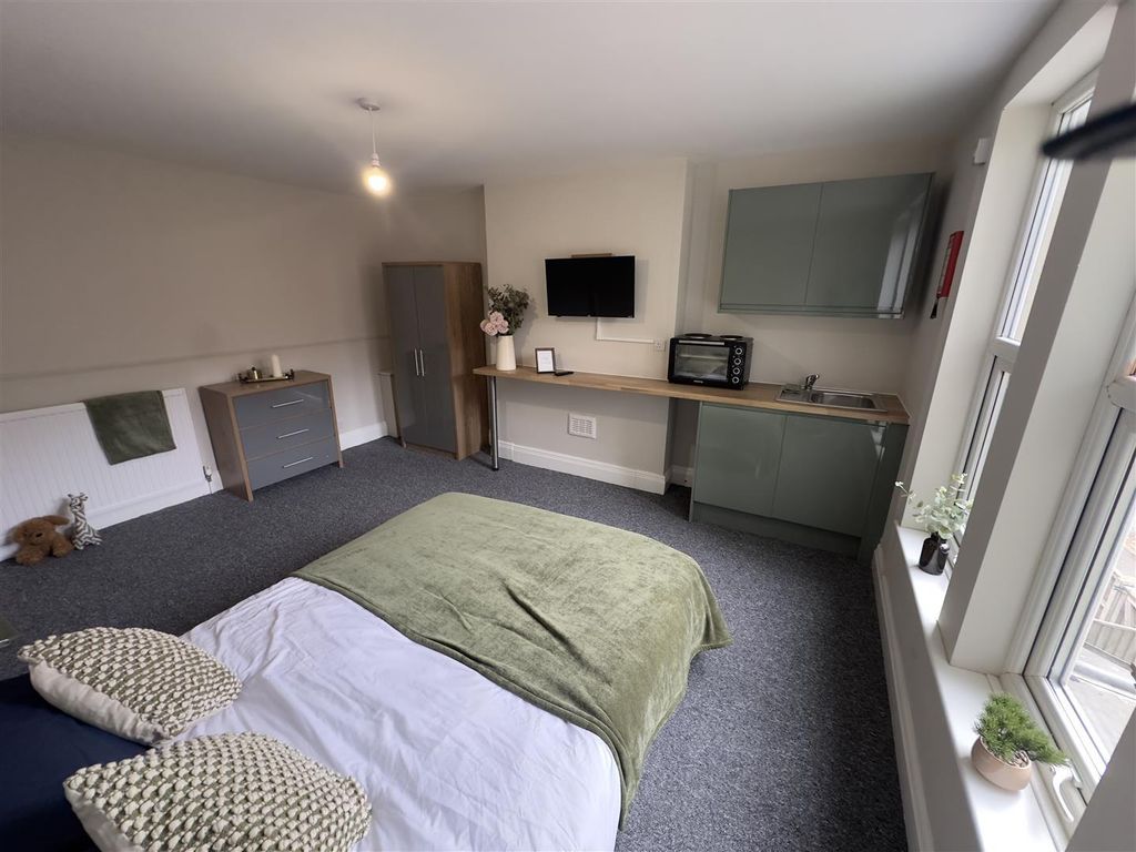 Property photo 1 of 11 Qmq-d7Gbfkmzpqv5Jljihg.Jpg