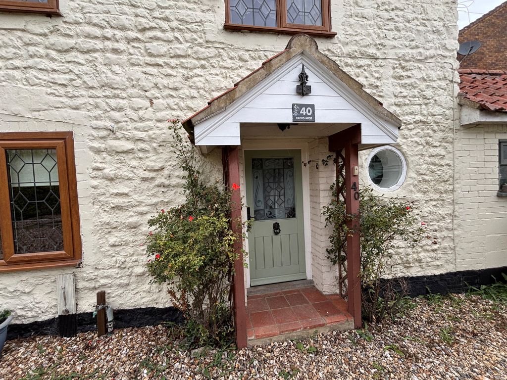 Property photo 1 of 2