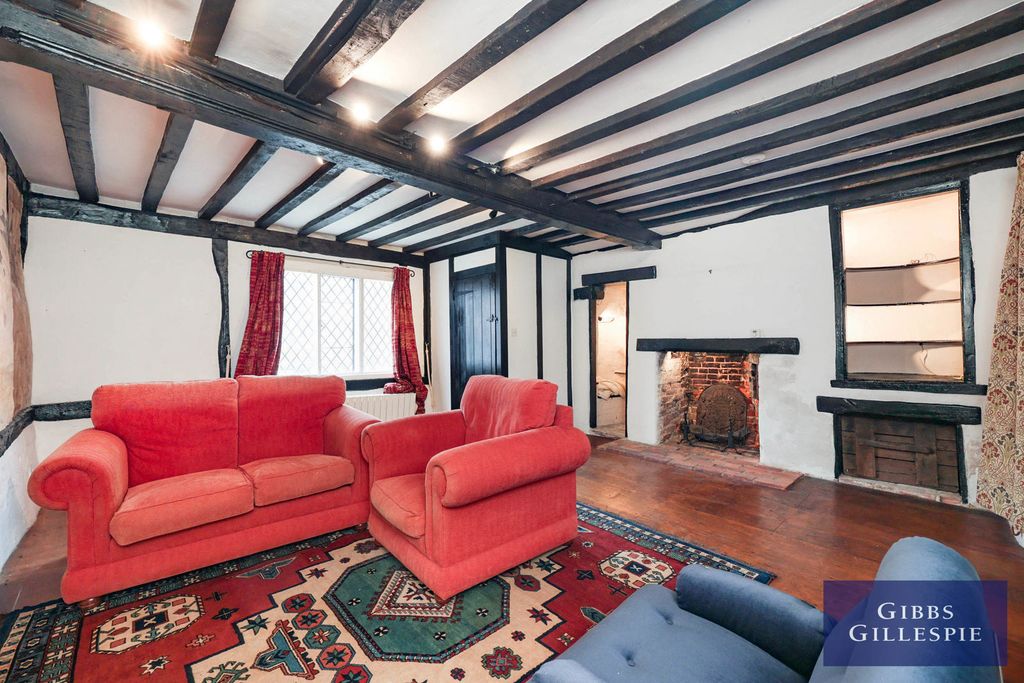 Property photo 1 of 10 Photo