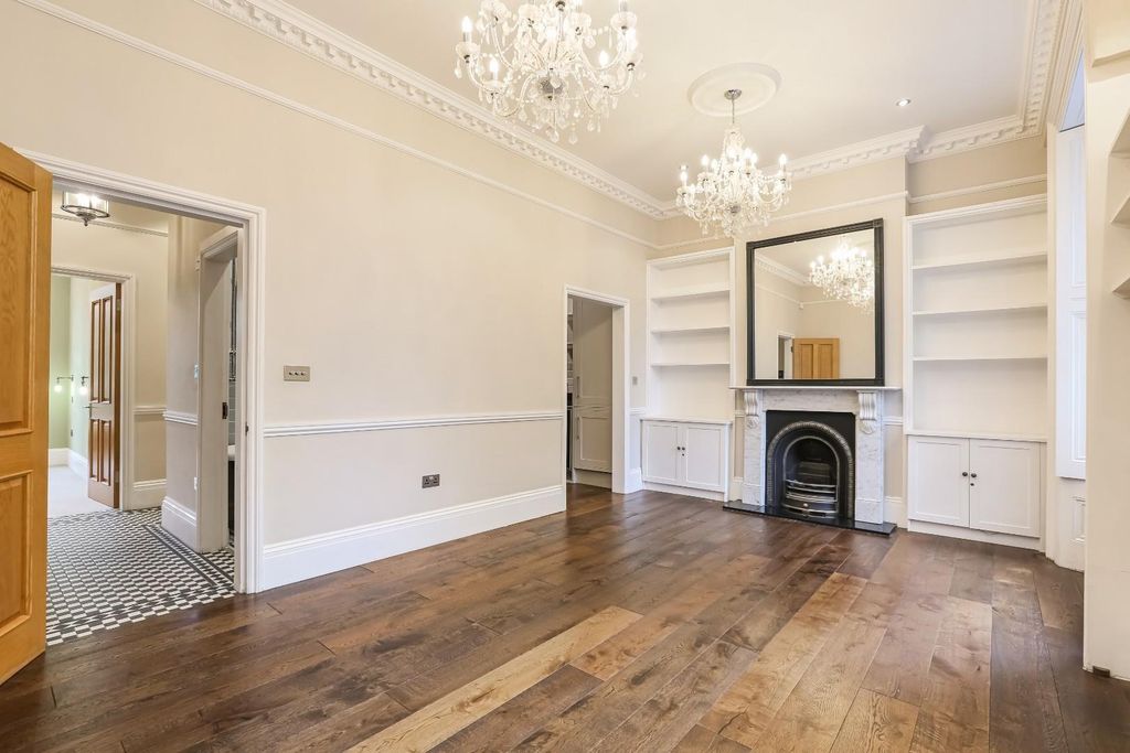 Property photo 3 of 12 5.Jpg