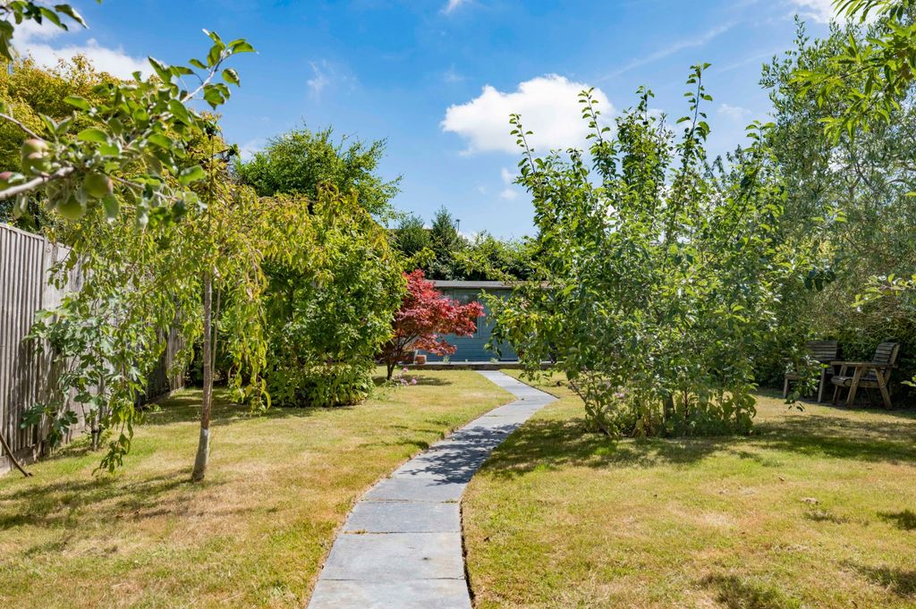 Property photo 2 of 24 Picture No. 39